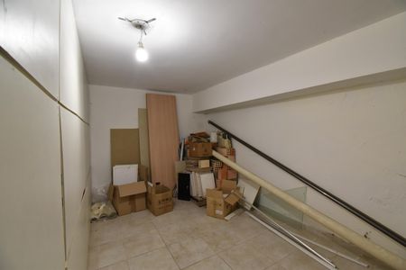 Casa para alugar com 450m², 3 quartos e 12 vagasDepósito