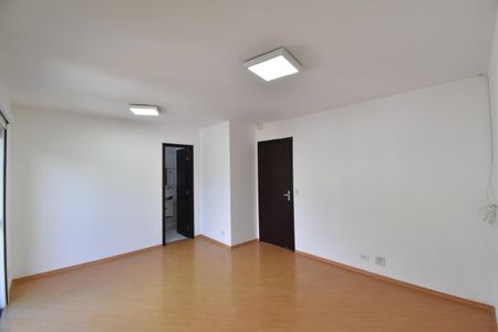 Casa para alugar com 450m², 3 quartos e 12 vagasSuíte 3