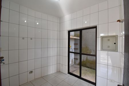 Casa para alugar com 450m², 3 quartos e 12 vagasÁrea de Serviço