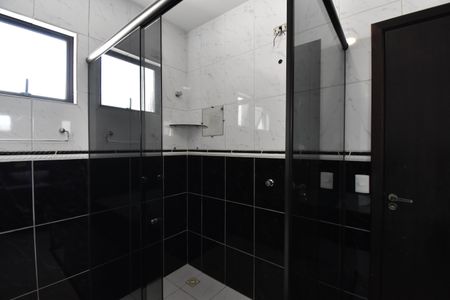 Casa para alugar com 450m², 3 quartos e 12 vagasBanheiro da Suíte 1