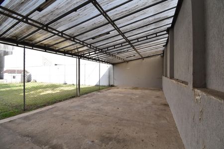 Casa para alugar com 450m², 3 quartos e 12 vagasÁrea externa - Fundos