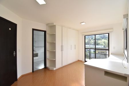 Casa para alugar com 450m², 3 quartos e 12 vagasSuíte 2