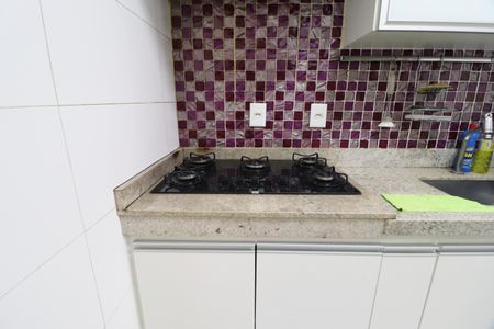 Apartamento para alugar com 65m², 2 quartos e 2 vagasCozinha