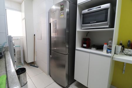 Apartamento para alugar com 65m², 2 quartos e 2 vagasCozinha e Área de Serviço