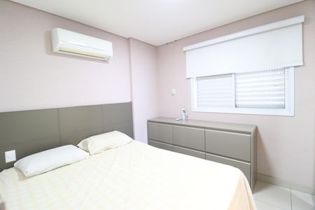 Apartamento para alugar com 65m², 2 quartos e 2 vagasQuarto 2 - Suíte