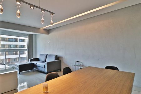 Sala de apartamento para alugar com 2 quartos, 65m² em Centro, Uberlândia