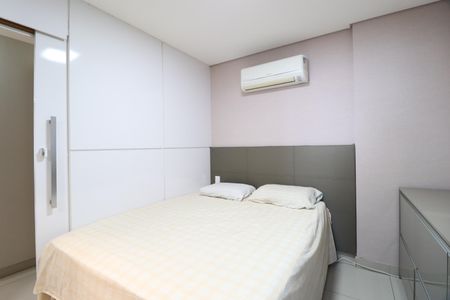 Apartamento para alugar com 65m², 2 quartos e 2 vagasQuarto 2 - Suíte