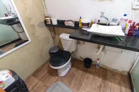 Banheiro de casa para alugar com 2 quartos, 45m² em Campo Grande, Rio de Janeiro