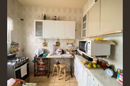 Casa à venda com 110m², 4 quartos e 1 vaga