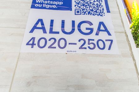 Casa de condomínio para alugar com 246m², 7 quartos e 4 vagas Casa de condomínio para alugar com 246m², 7 quartos e 4 vagasVista da Rua