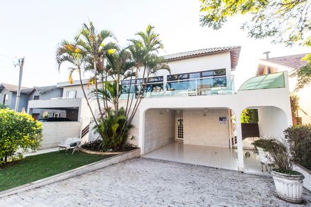 Casa de condomínio para alugar com 246m², 7 quartos e 4 vagas Casa de condomínio para alugar com 246m², 7 quartos e 4 vagasGaragem