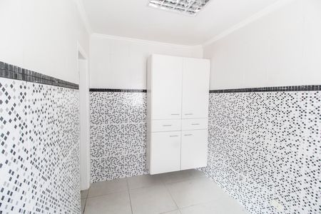 Casa de condomínio para alugar com 246m², 7 quartos e 4 vagas Casa de condomínio para alugar com 246m², 7 quartos e 4 vagasQuarto de Serviço