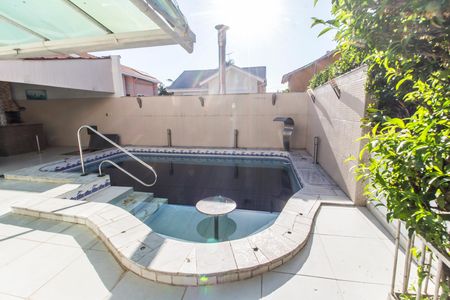 Casa de condomínio para alugar com 246m², 7 quartos e 4 vagas Casa de condomínio para alugar com 246m², 7 quartos e 4 vagasPiscina
