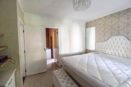 Casa de condomínio para alugar com 246m², 7 quartos e 4 vagas Casa de condomínio para alugar com 246m², 7 quartos e 4 vagasSuíte 3