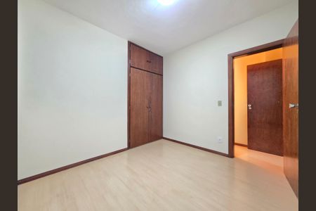 Quarto 2 de apartamento à venda com 2 quartos, 70m² em Funcionários, Belo Horizonte