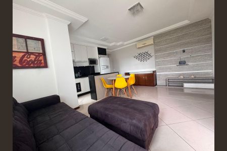 Apartamento para alugar com 78m², 2 quartos e 1 vaga Apartamento para alugar com 78m², 2 quartos e 1 vagaSala