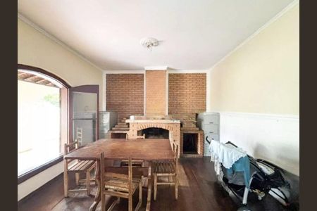 Foto 11 de casa à venda com 3 quartos, 393m² em Vila Perseu Leite de Barros, Campinas