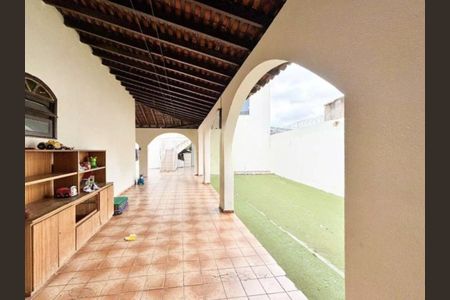 Foto 02 de casa à venda com 3 quartos, 393m² em Vila Perseu Leite de Barros, Campinas