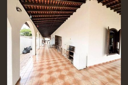 Foto 04 de casa à venda com 3 quartos, 393m² em Vila Perseu Leite de Barros, Campinas