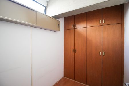 Apartamento para alugar com 82m², 2 quartos e 1 vaga Apartamento para alugar com 82m², 2 quartos e 1 vagaQuarto de Serviço