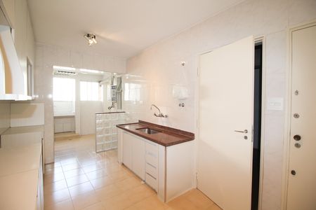 Apartamento para alugar com 82m², 2 quartos e 1 vaga Apartamento para alugar com 82m², 2 quartos e 1 vagaCozinha