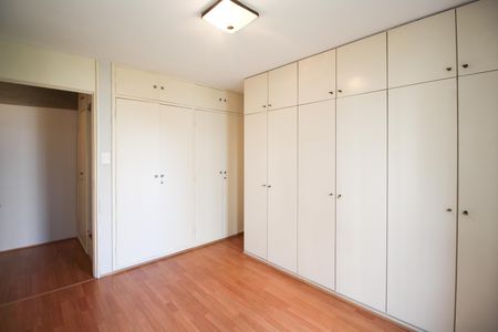Apartamento para alugar com 82m², 2 quartos e 1 vaga Apartamento para alugar com 82m², 2 quartos e 1 vagaQuarto 1