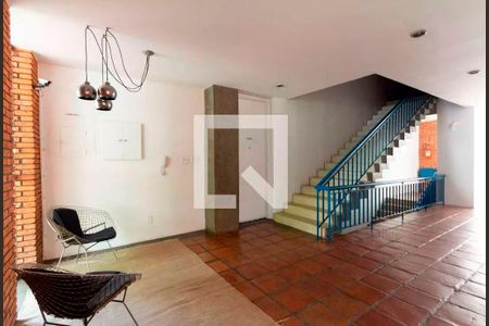 Apartamento para alugar com 82m², 2 quartos e 1 vaga Apartamento para alugar com 82m², 2 quartos e 1 vagaHall