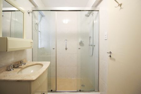 Apartamento para alugar com 82m², 2 quartos e 1 vaga Apartamento para alugar com 82m², 2 quartos e 1 vagaBanheiro