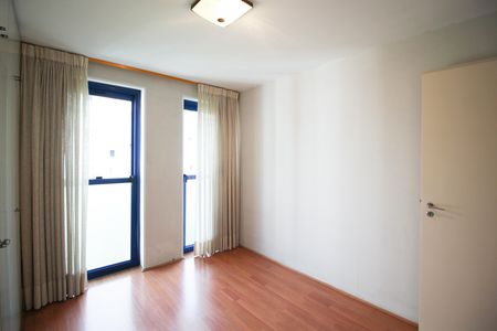 Apartamento para alugar com 82m², 2 quartos e 1 vaga Apartamento para alugar com 82m², 2 quartos e 1 vagaQuarto 1