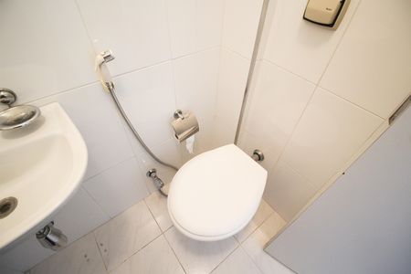 Apartamento para alugar com 82m², 2 quartos e 1 vaga Apartamento para alugar com 82m², 2 quartos e 1 vagaBanheiro de serviço