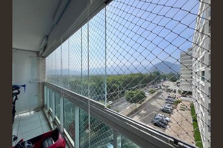 Apartamento à venda com 86m², 2 quartos e 1 vagaVaranda