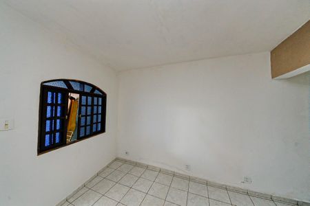 Casa para alugar com 2 quartos, 114m² em Vila Ivg, São Paulo