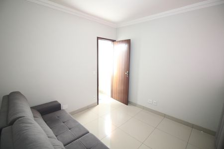 Quarto 2 de apartamento à venda com 3 quartos, 63m² em Novo Eldorado, Contagem