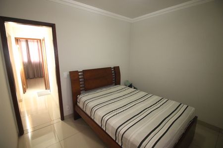 Quarto 1 de apartamento à venda com 3 quartos, 63m² em Novo Eldorado, Contagem