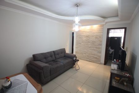 Sala de apartamento à venda com 3 quartos, 63m² em Novo Eldorado, Contagem