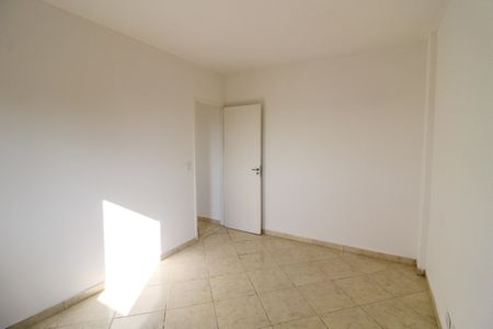 Quarto 1 de apartamento para alugar com 2 quartos, 54m² em Rio Pequeno, São Paulo