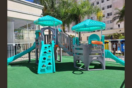 Apartamento à venda com 49m², 2 quartos e 1 vagaÁrea Comum - Playground