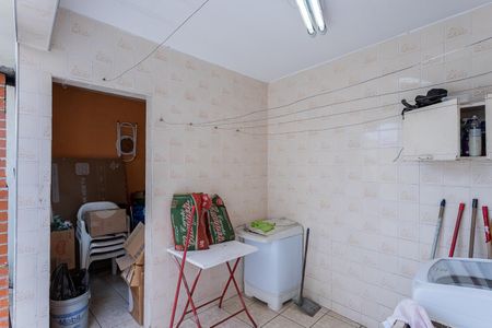 Casa à venda com 98m², 4 quartos e 2 vagasÁrea de Serviço