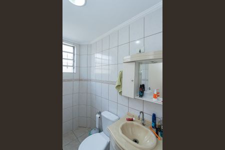 Casa à venda com 98m², 4 quartos e 2 vagasBanheiro 2