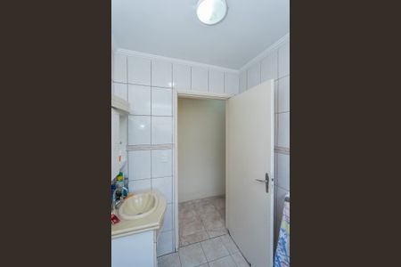 Casa à venda com 98m², 4 quartos e 2 vagasBanheiro 2