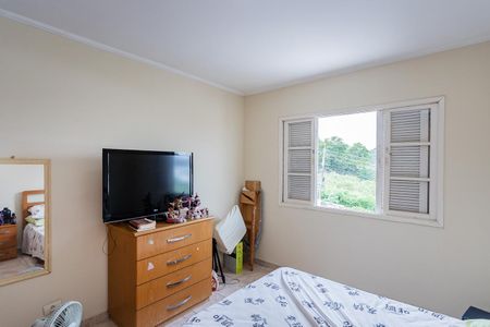 Casa à venda com 98m², 4 quartos e 2 vagasQuarto 1
