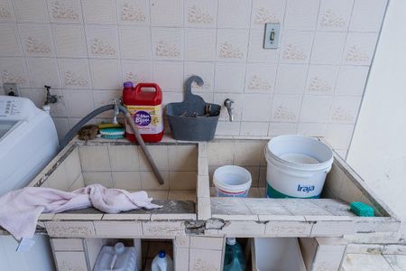 Casa à venda com 98m², 4 quartos e 2 vagasÁrea de Serviço