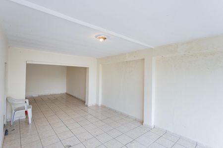 Casa à venda com 98m², 4 quartos e 2 vagasGaragem