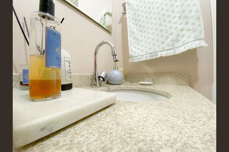 Apartamento à venda com 84m², 3 quartos e 2 vagasLavabo