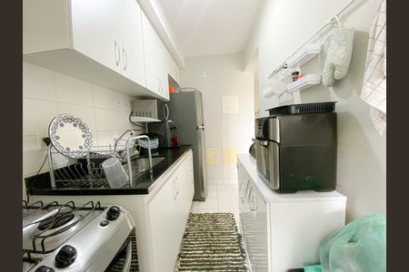 Apartamento à venda com 84m², 3 quartos e 2 vagasCozinha