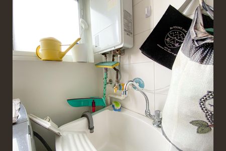 Apartamento à venda com 84m², 3 quartos e 2 vagasLavanderia