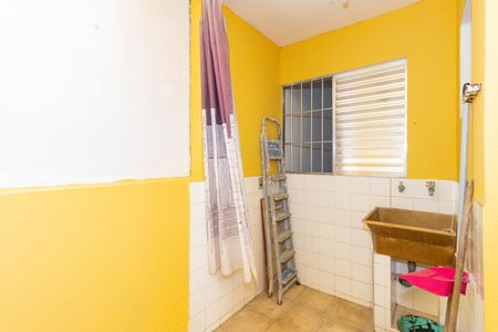 Casa para alugar com 30m², 1 quarto e sem vaga Casa para alugar com 30m², 1 quarto e sem vagaLavanderia