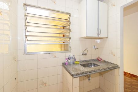 Casa para alugar com 30m², 1 quarto e sem vaga Casa para alugar com 30m², 1 quarto e sem vagaCozinha