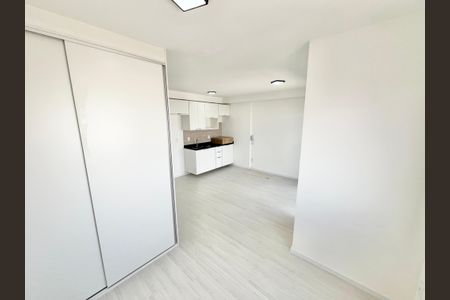 Studio à venda com 30m², 1 quarto e sem vagaSala/Quarto/Cozinha