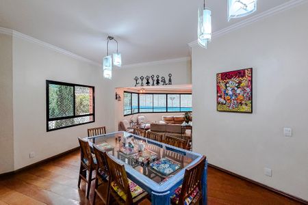Apartamento à venda com 124m², 3 quartos e 2 vagasSala